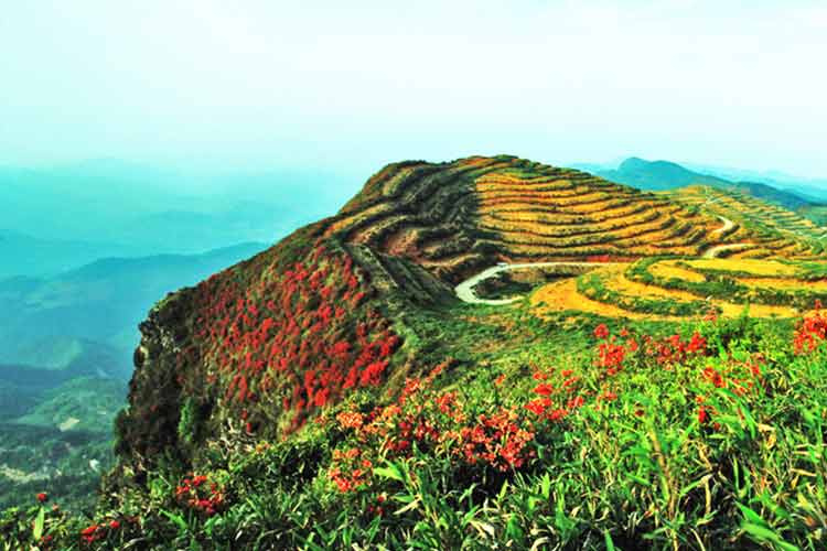 興義白龍山景區(qū)